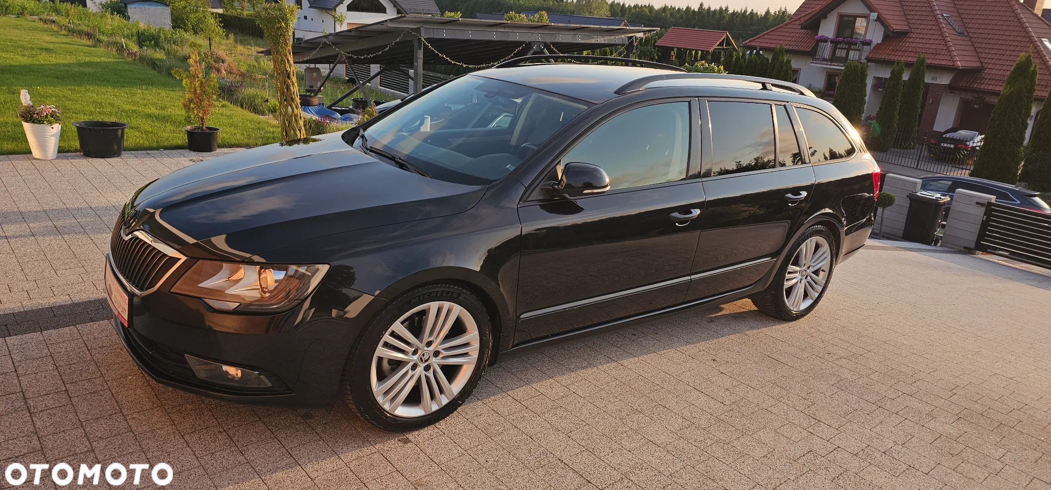 Skoda Superb 2.0 TDI Green tec DSG L&K - 17