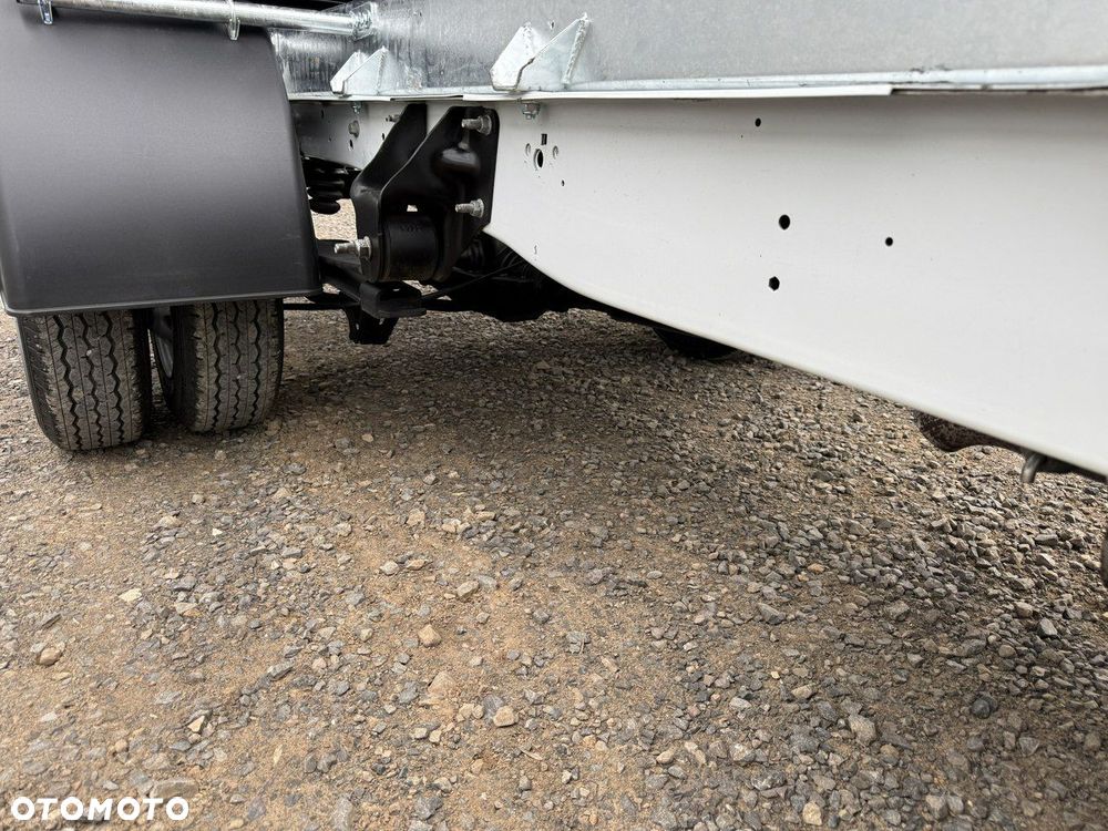 Ford Transit - 24