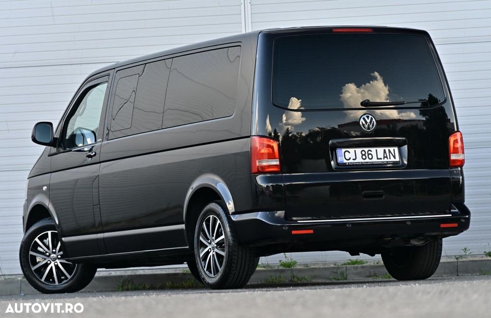 Volkswagen Multivan - 12
