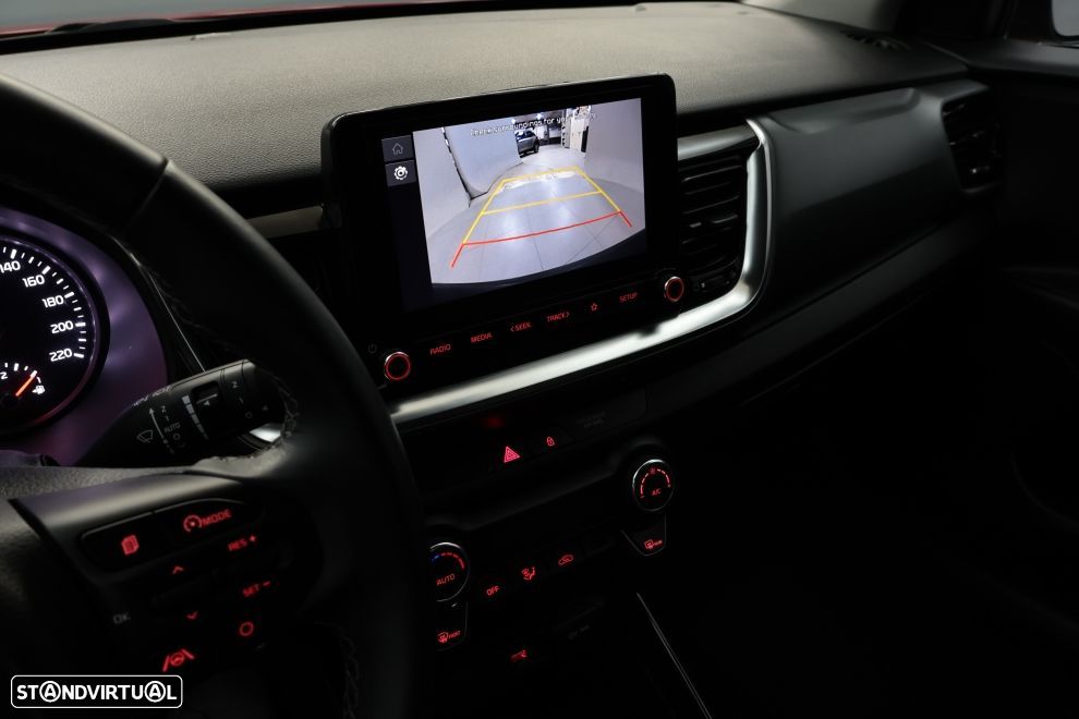 Kia Stonic 1.0 T-GDI Drive - 16