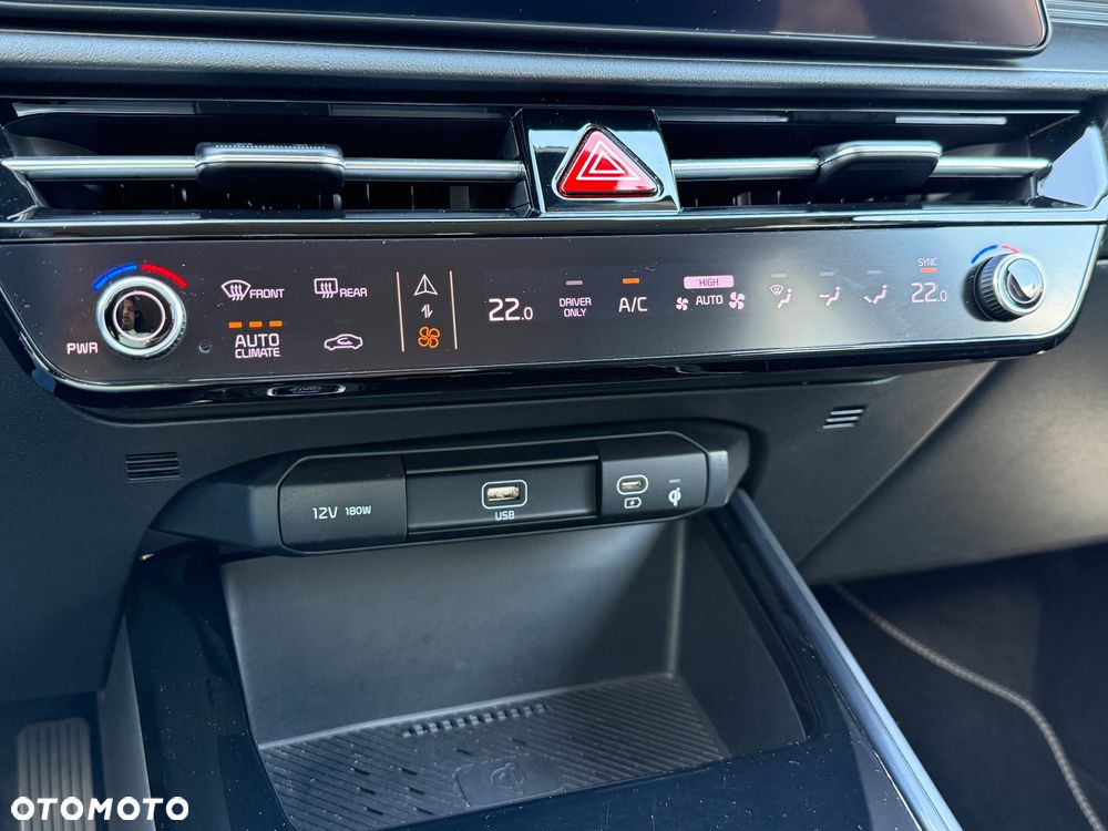 Kia Niro 1.6 GDI Hybrid Business Line - 39
