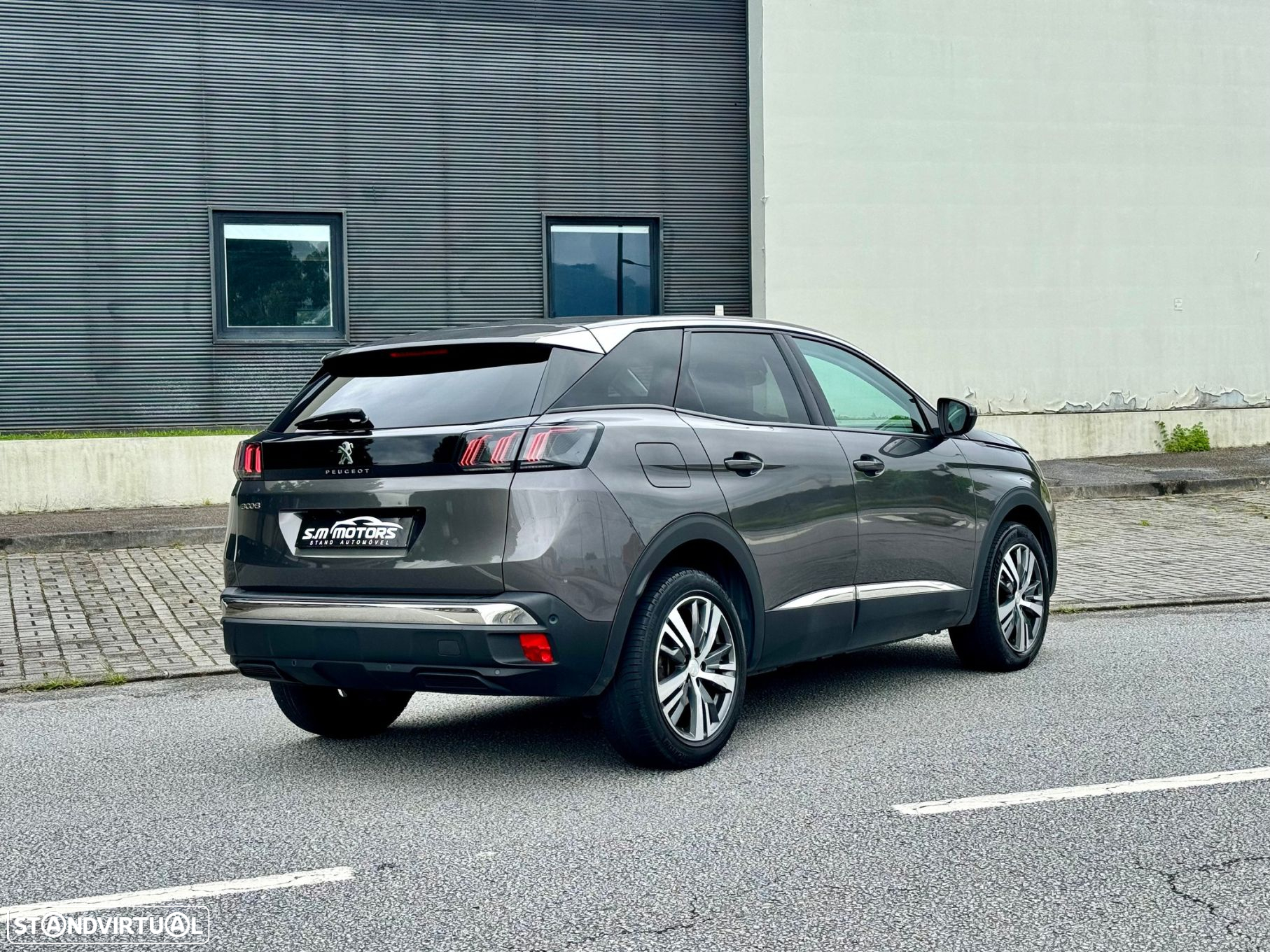 Peugeot 3008 1.5 BlueHDi Allure EAT8 - 11