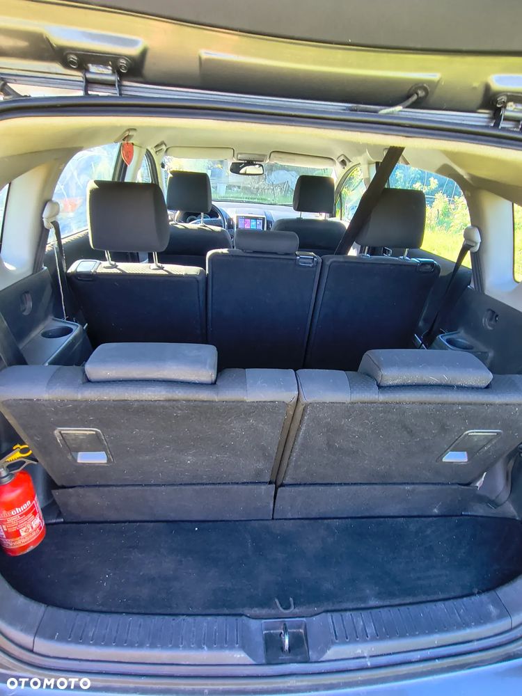 Toyota Corolla Verso 2.0 D-4D Sol 7os - 29
