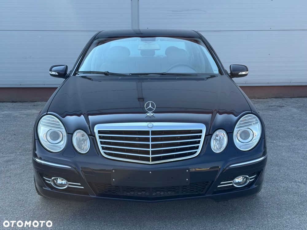 Mercedes-Benz Klasa E - 9