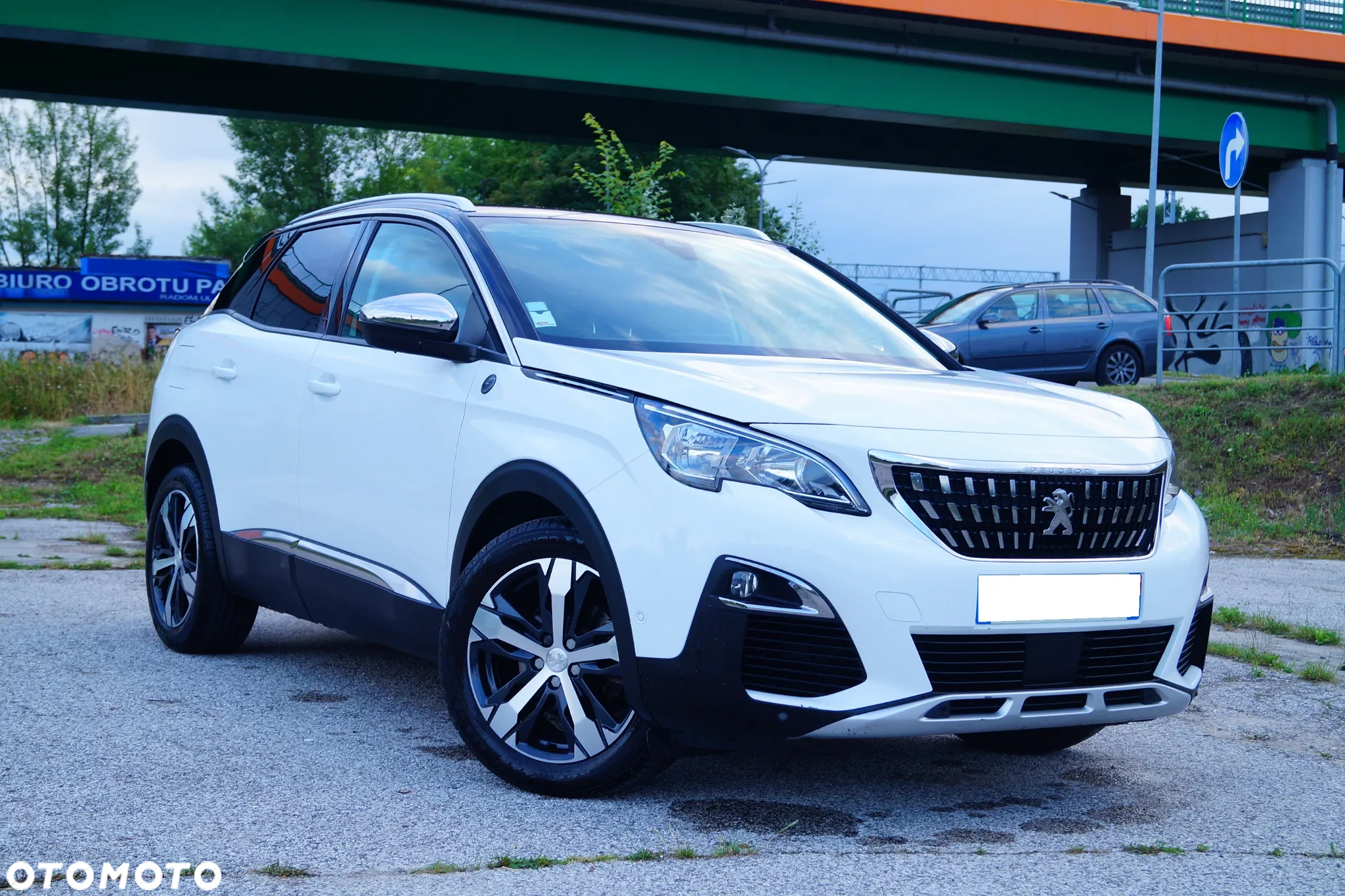 Peugeot 3008 1.5 BlueHDi Allure S&S EAT8 - 8