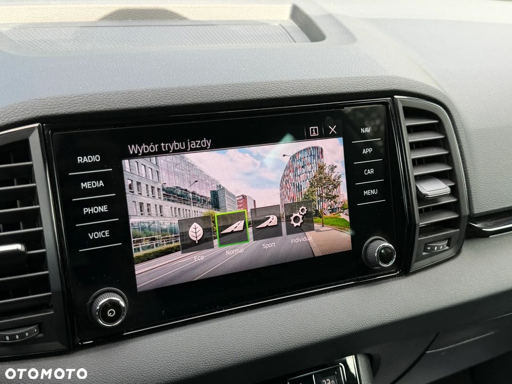 Skoda Karoq 1.5 TSI ACT Sportline DSG - 20