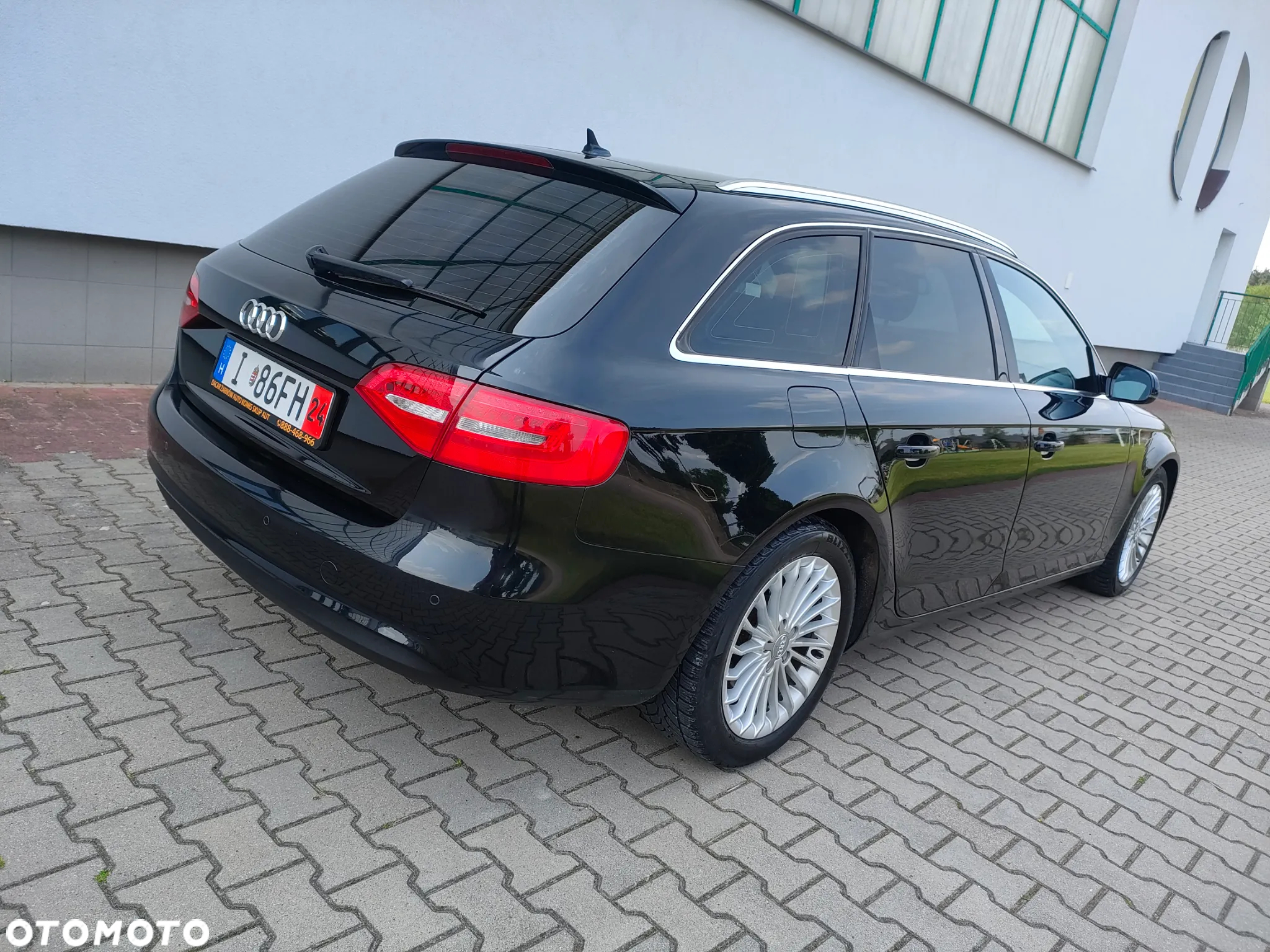 Audi A4 Avant 2.0 TDI - 7