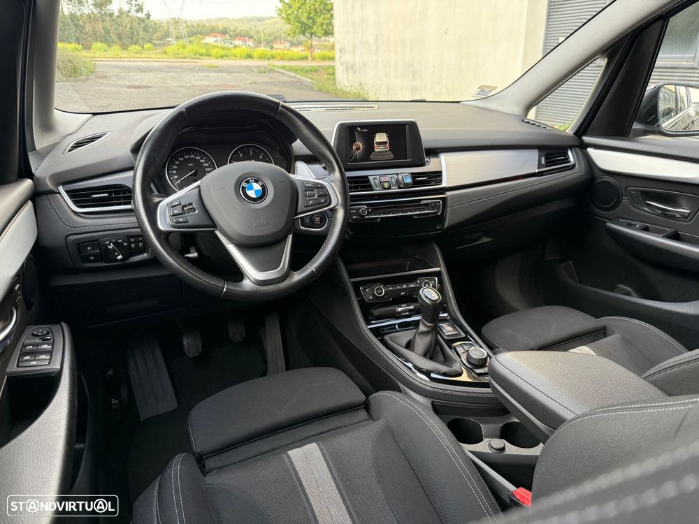 BMW 216 Gran Tourer d 7L Line Sport - 10