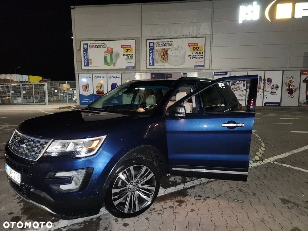 Ford Explorer - 1
