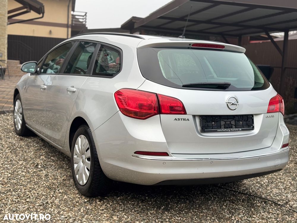 Opel Astra 1.3 CDTI DPF Edition - 4