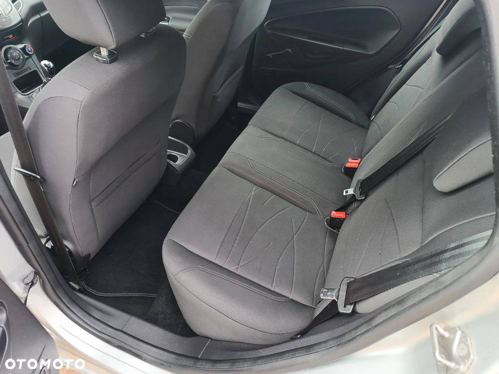 Ford Fiesta 1.25 Champions Edition - 10