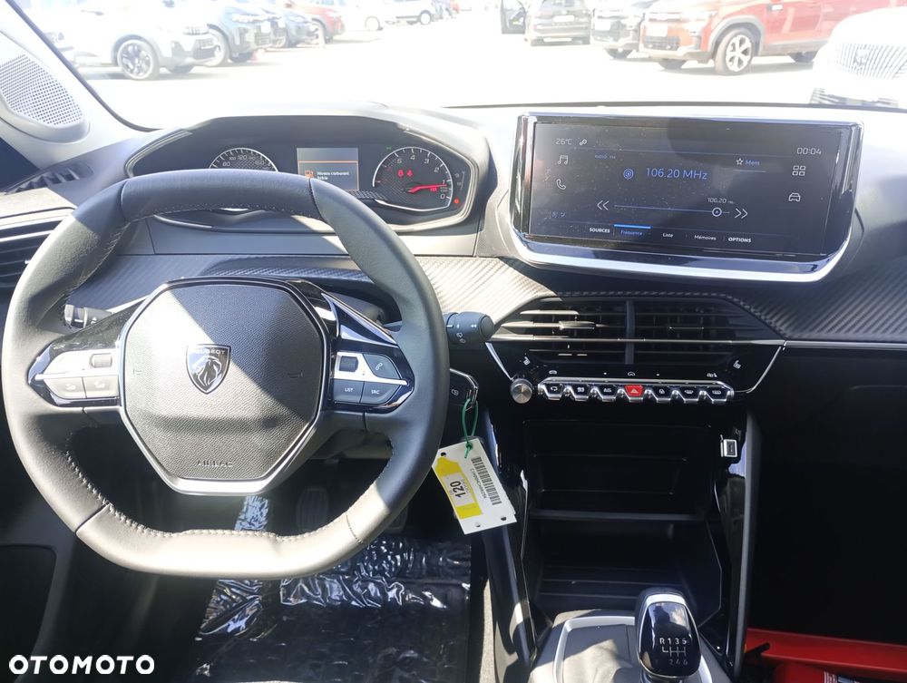 Peugeot 208 - 9