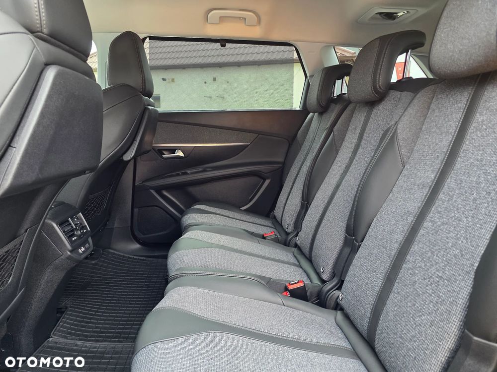Peugeot 5008 1.5 BlueHDi Allure S&S EAT8 - 21