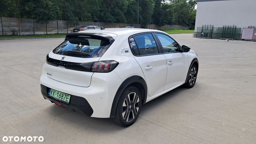 Peugeot 208 50kWh Style - 4