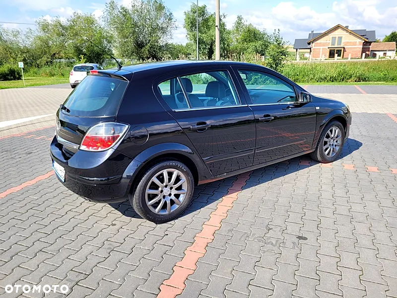 Opel Astra - 9