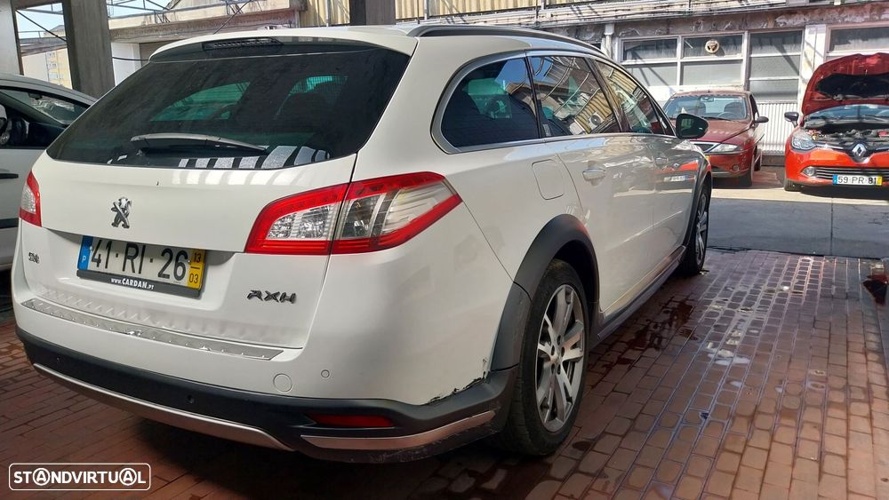 Peugeot 508 RXH 2.0 HDi Hybrid4 2-Tronic - 22