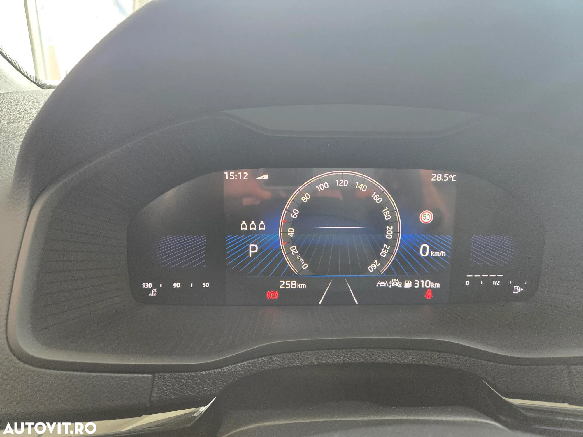 Skoda Karoq 1.5 TSI DSG Selection - 5