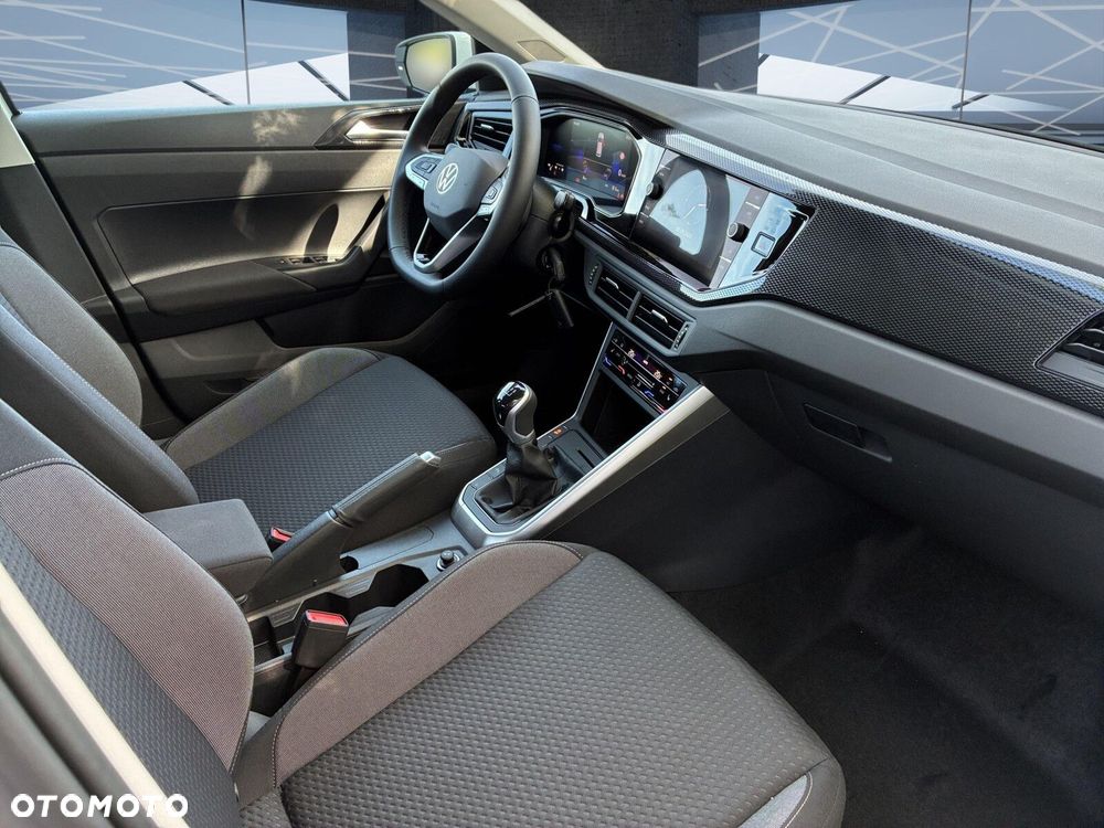 Volkswagen Polo - 25