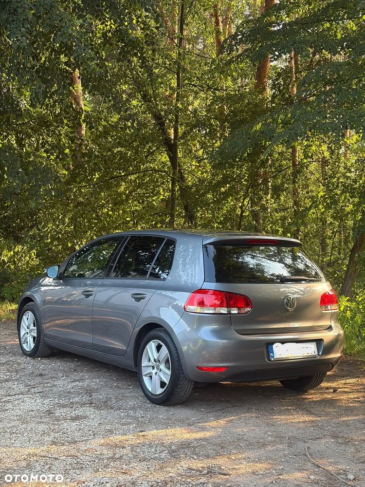 Volkswagen Golf 1.6 Comfortline - 2