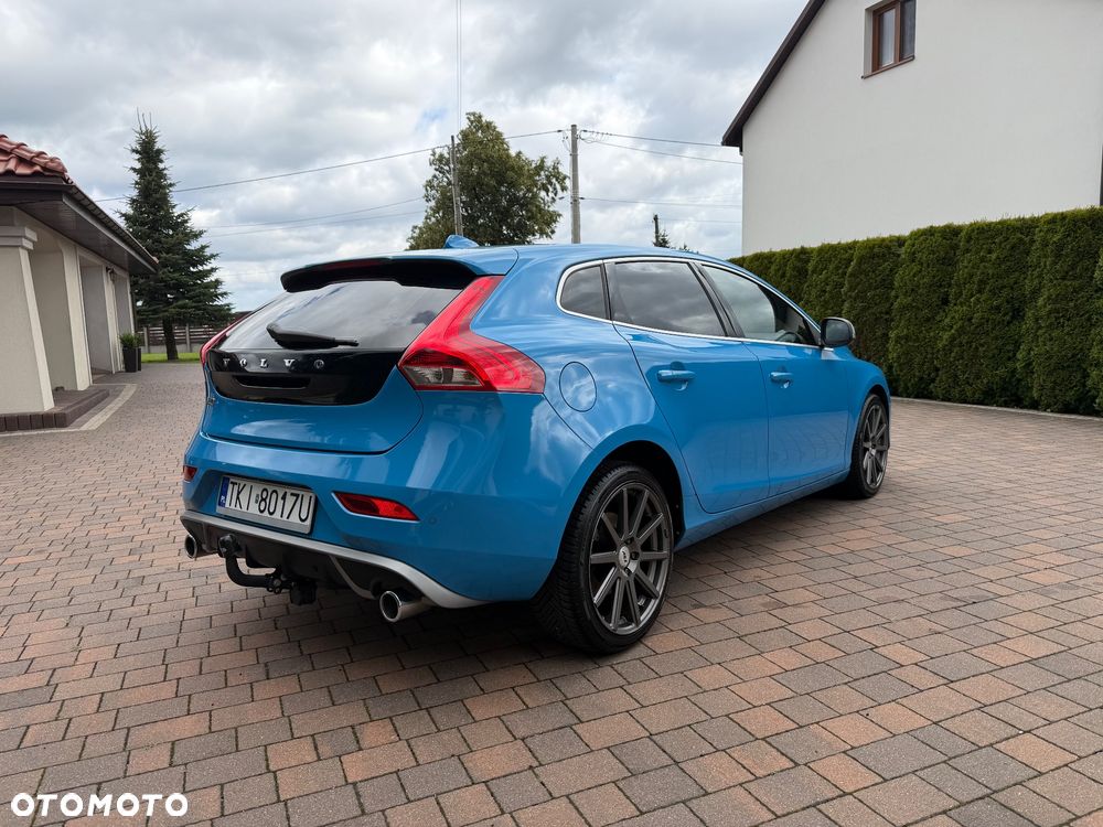 Volvo V40 D2 Drive-E R-Design Momentum - 4