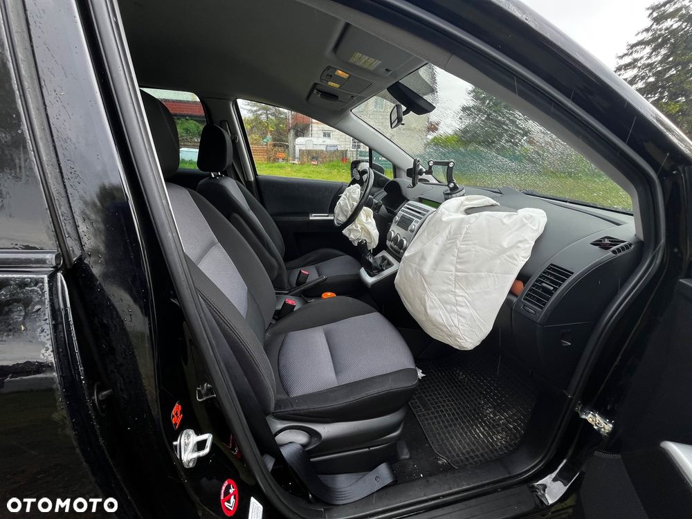 Mazda 5 - 3