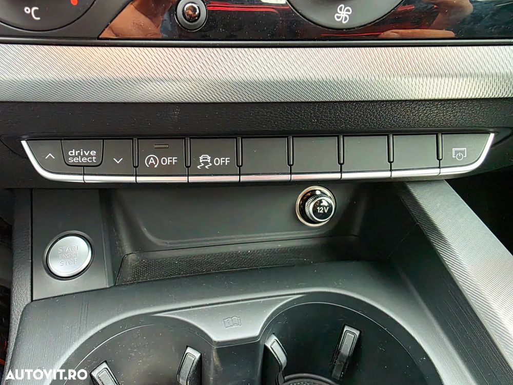 Audi A4 2.0 TDI DPF clean diesel multitronic S line Sportpaket - 27