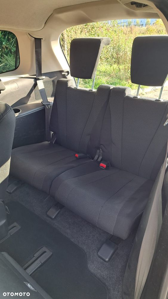 Mazda 5 - 12