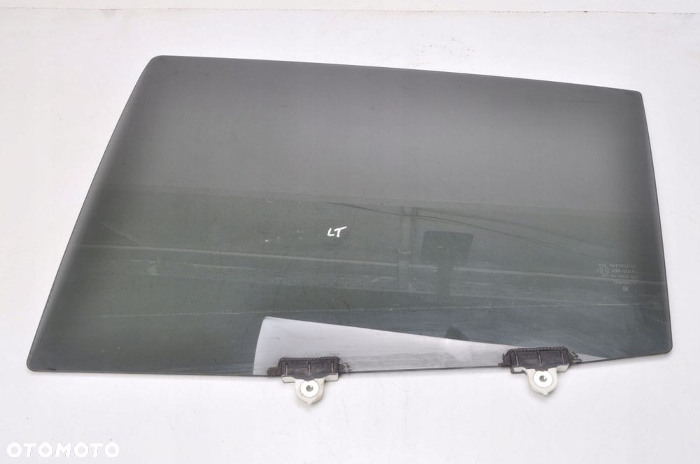 MITSUBISHI ECLIPSE CROSS SZYBA LEWA TYLNA - 1