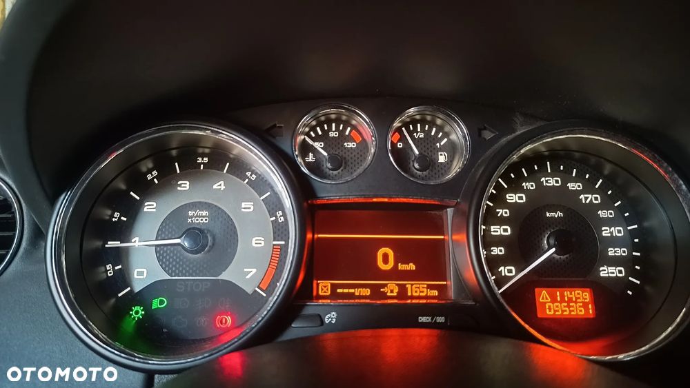 Peugeot RCZ 1.6 200 THP - 14
