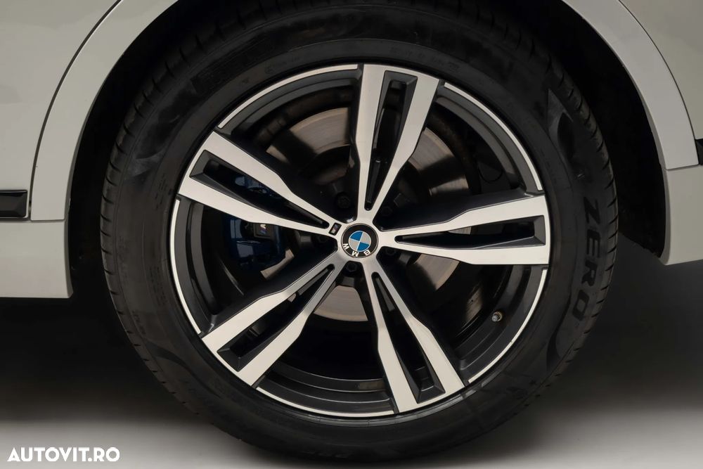 BMW X7 2022 — imagine 13