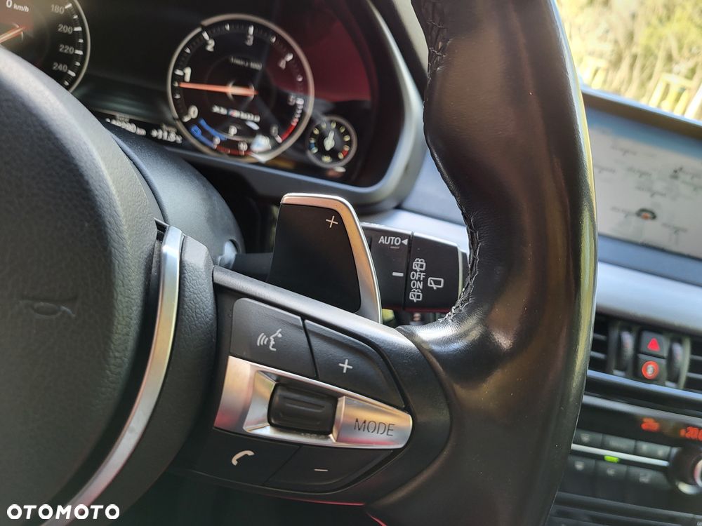 BMW X5 xDrive40d - 29