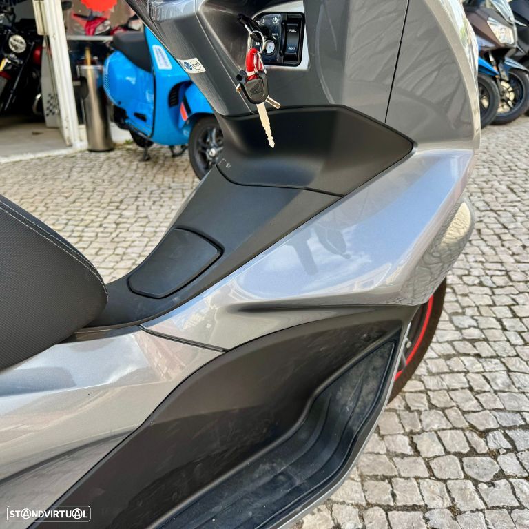 Honda PCX125 - 17