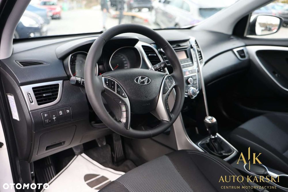 Hyundai i30 - 17