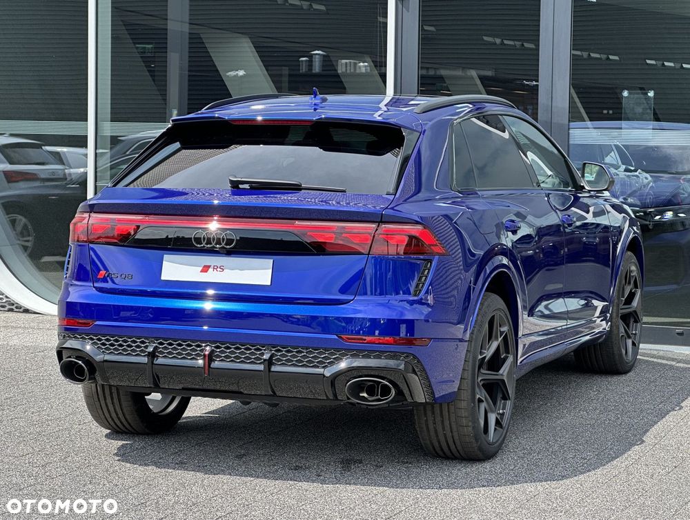 Audi RS Q8 - 7