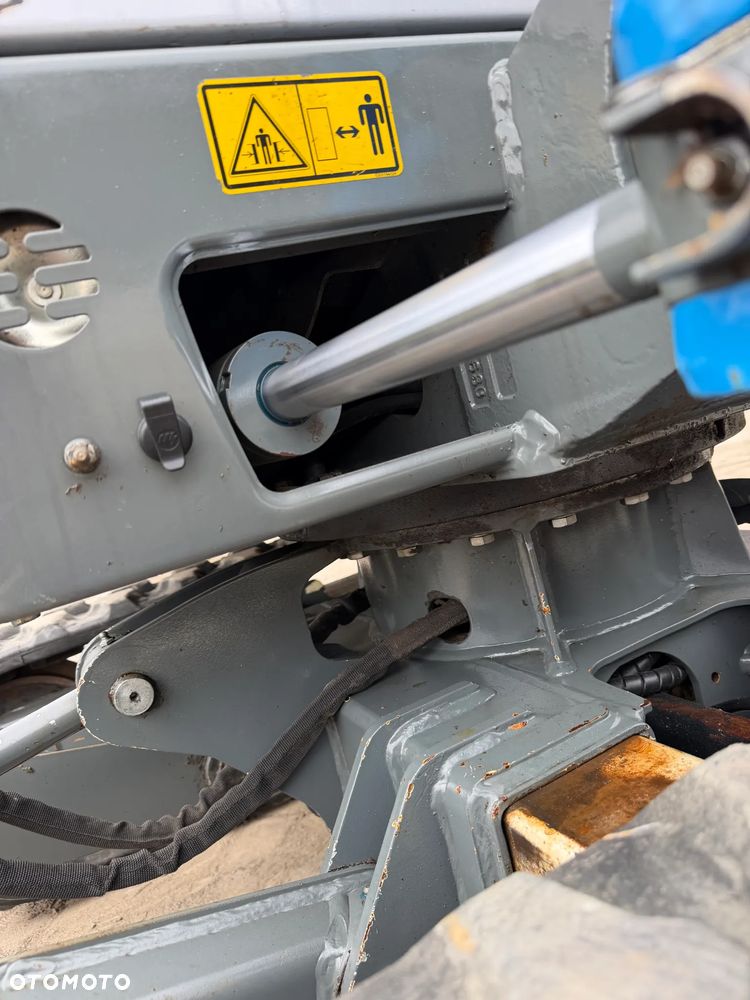 Wacker Neuson ET16 Minikoparka Koparka 2 tony. 793mtg JAK NOWA 2018 rok z Gospodarstwa Norweskiego 793 mtg. IGŁA! Rozsuwane hydraulicznie gąsienice. Dodatkowe sekcje Hydrauliczne. Silnik Yanmar 3 cyl. Aktualna DEKRA BMWT. Po serwisach! Ani deka luzów i wycieków. OKAZJA TANIO. Zadbana maszyna. 2 łyżki. Nie różni się od nówki sztuki z salonu!! Wielka Okazja. Fabryczny lakier na podzespołach! - 21