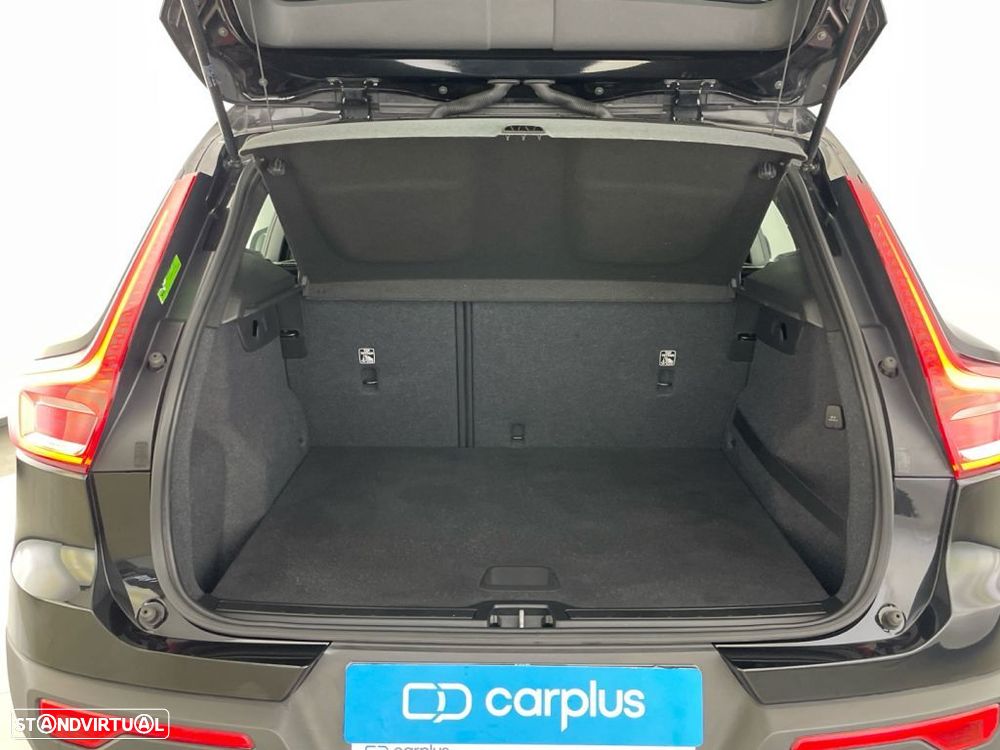 Volvo XC 40 1.5 T3 Momentum - 13