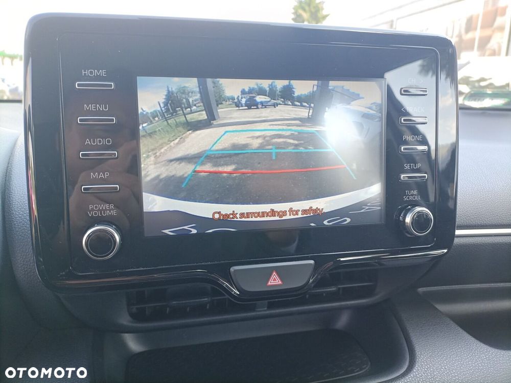 Toyota Yaris - 13