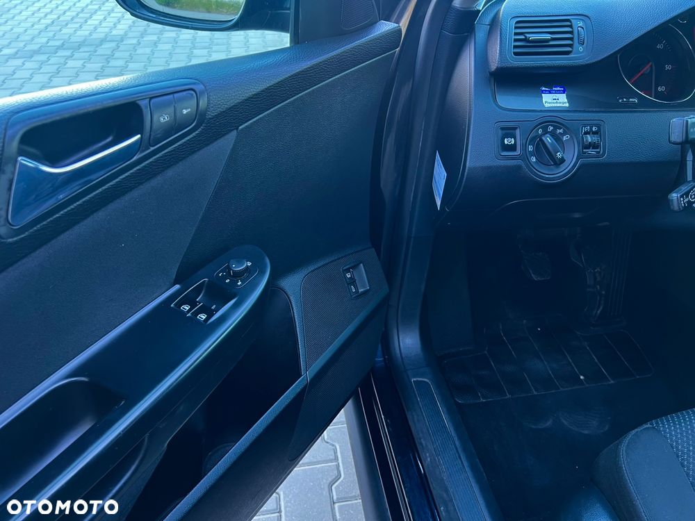 Volkswagen Passat 1.9 TDI Comfortline - 17