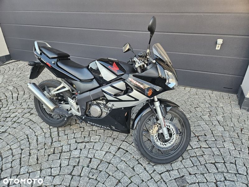 Honda CBR - 1