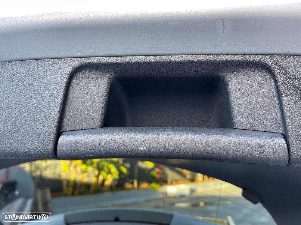 Mercedes-Benz GLA 220 CDI AMG Line - 19