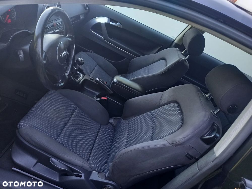 Audi A3 3-drzwiowe 1.9 TDI Ambiente - 12