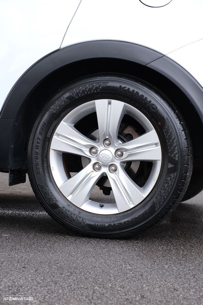 Kia Sportage 2.0 CRDI TX - 8