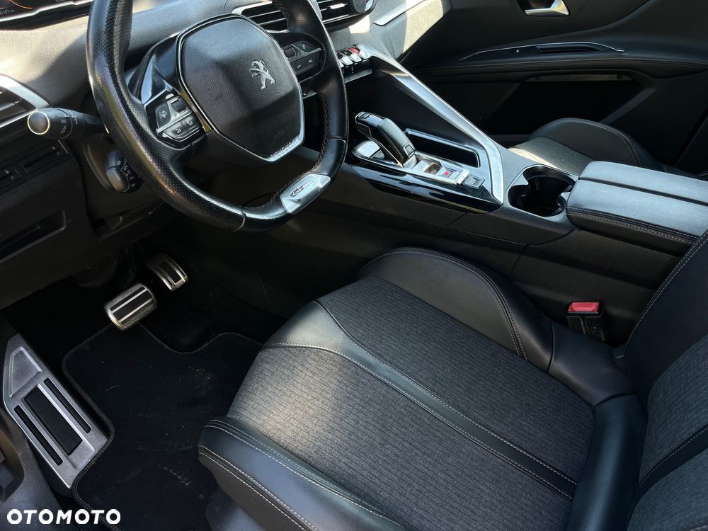 Peugeot 5008 1.6 PureTech GT Line S&S EAT8 - 9