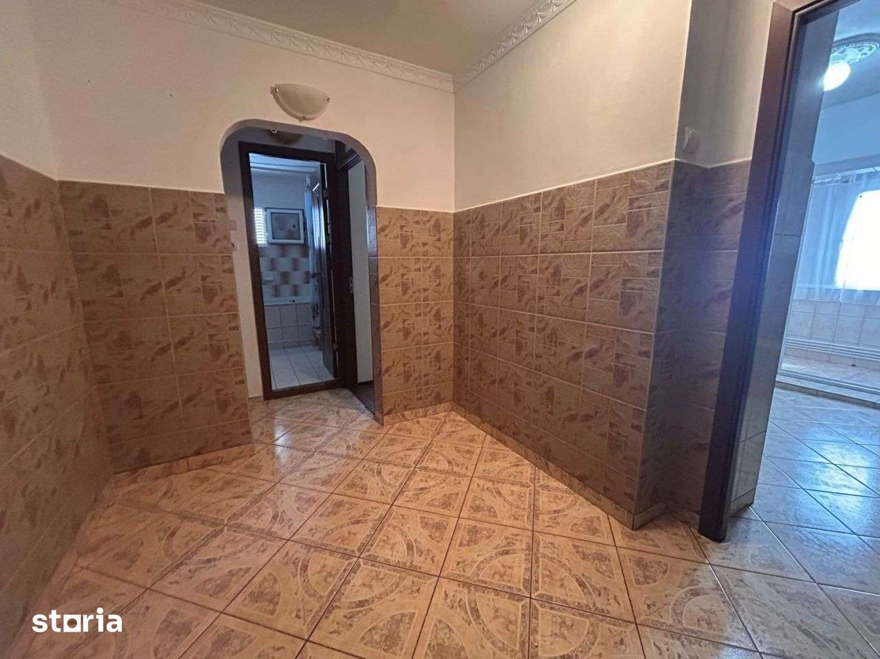 Apartament 2 camere confort 1 decomandat, Zona Buzaului — fotografia 3