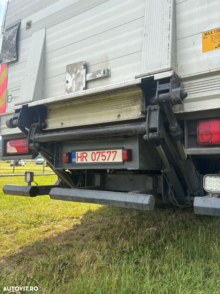 Renault Premium - 8