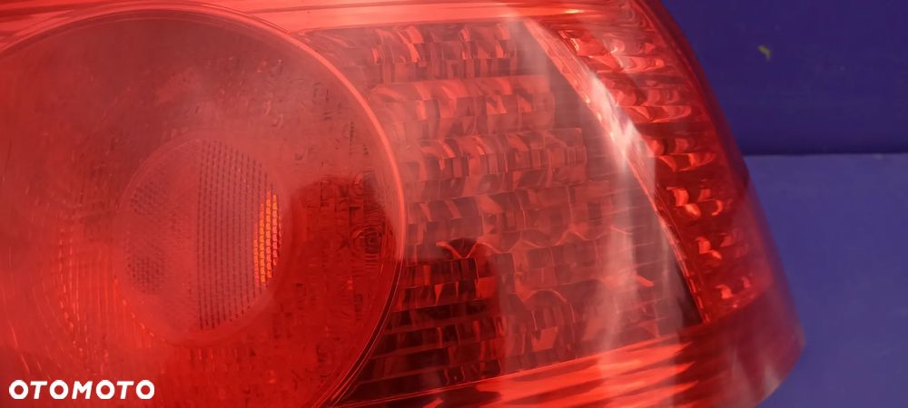 VW PHAETON LAMPA TYLNA W BŁOTNIK IDEALNA LEDY SPRAWNE - 6