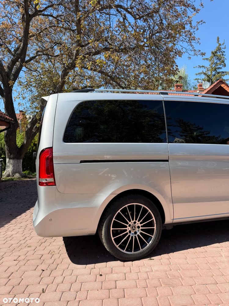 Mercedes-Benz Klasa V 300 d Exclusive 9G-Tronic (d³ugi) - 6