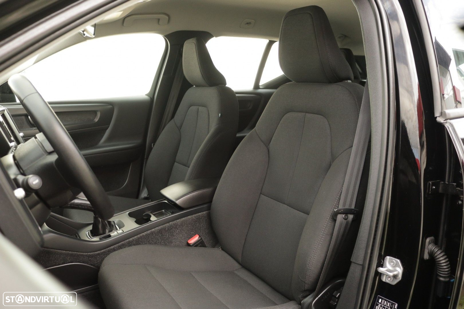 Volvo XC 40 1.5 T2 Momentum Core - 20