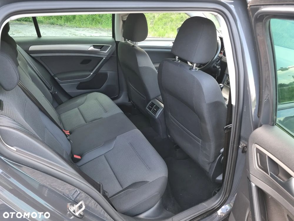 Volkswagen Golf Variant 1.6 TDI BlueMotion Technology Comfortline - 19