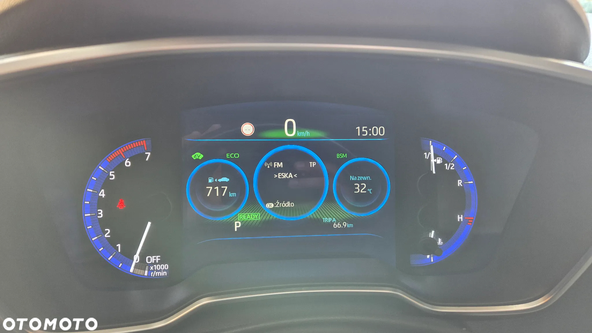 Toyota Corolla 1.8 Hybrid Executive - 14